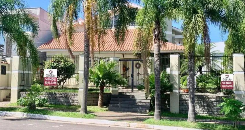 Belíssimo Sobrado c/ 5 Dormitórios no Moinhos de Vento