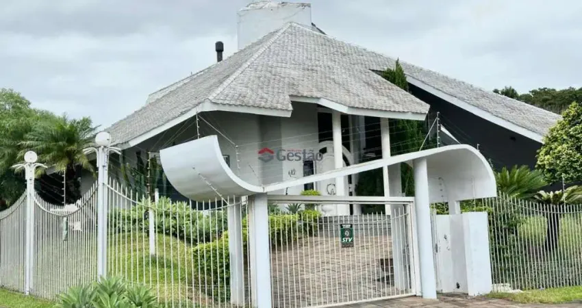 Excelente sobrado alto padrão c/ 04 dormitórios (01 suíte master) em esteio