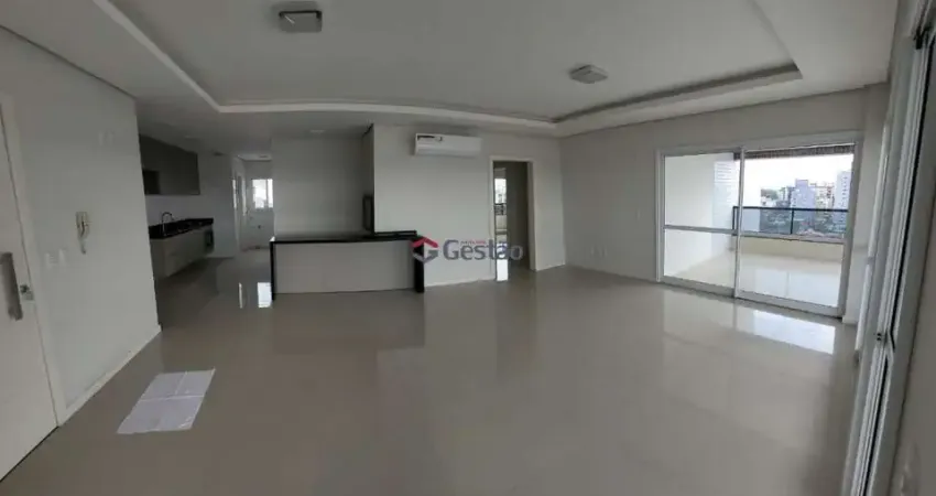 Apartamento com 03 suítes e 03 vagas de garagem no condomínio solar da praça ii no centro de canoas