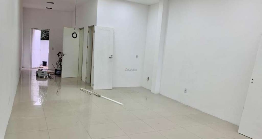 Excelente Sala Comercial c/ 143,14 m² de Área Construída