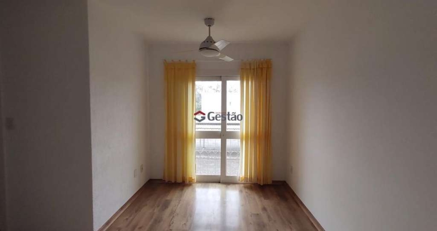 Apartamento em Condomínio Residencial com Piscina e Playground -bairro Centro em Canoas - Venda