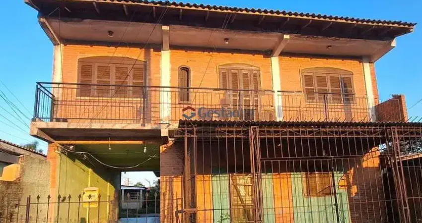 Terreno à venda Com Sobrado e Anexo em Canoas, Niterói.