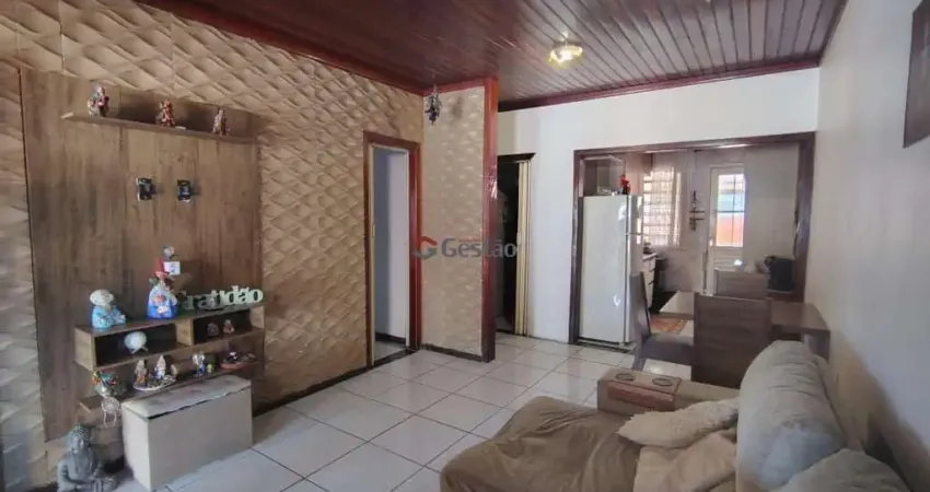 Casa à venda em olaria, canoas - 50m² de área construída e 165m² de terreno.