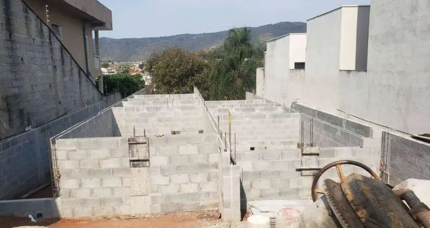 Casa com 3 dormitórios à venda, 127 m² por R$ 657.500,00 - Jardim do Lago - Atibaia/SP