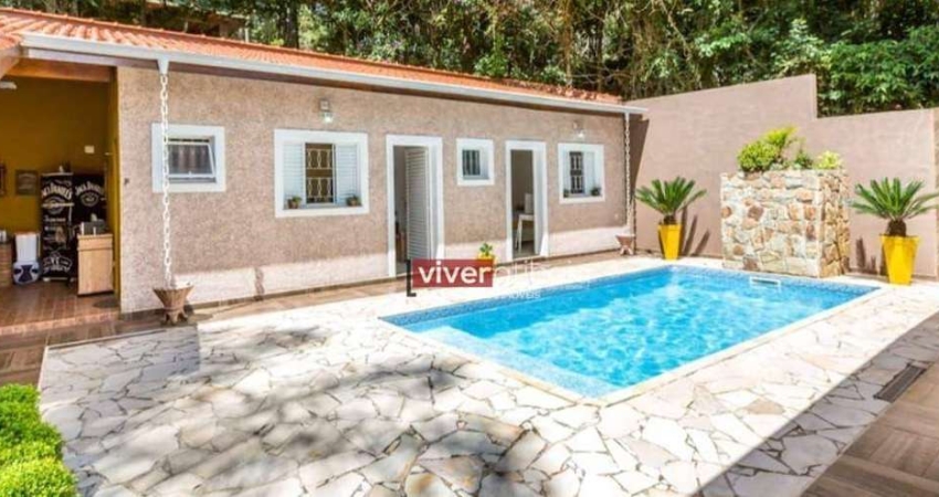 CASA TOTALMENTE TERREA EM BAIRRO AO LADO DA MELHOR AVENIDA DA CIDADE!
