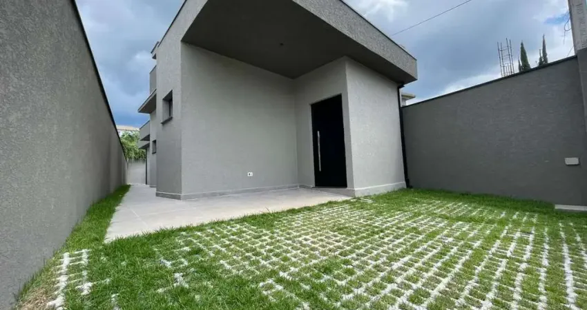 Casa com 3 dormitórios à venda, 166 m² por R$ 889.000,00 - Jardim Jaraguá - Atibaia/SP