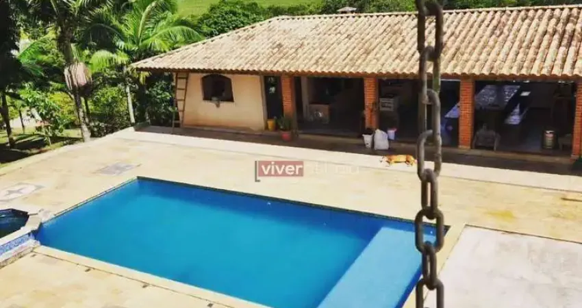 Chácara com 3 dormitórios à venda, 2384 m² por R$ 1.200.000,00 - Vale dos Pinheiros - Atibaia/SP