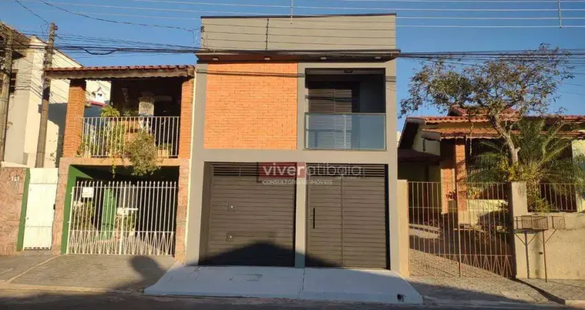 Casa com 3 dormitórios à venda, 135 m² por R$ 699.000 - Jardim Alvinópolis - Atibaia/SP