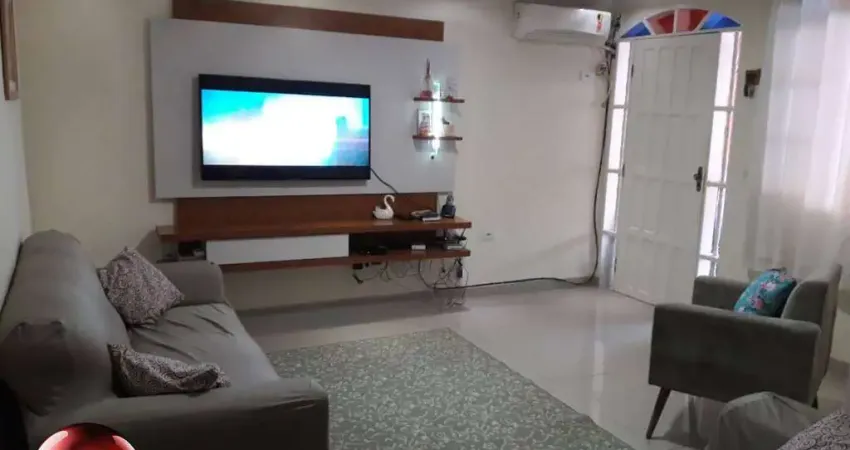 Sobrado isolado no vale verde com bom quintal e 2 dormitórios - aceita troca.