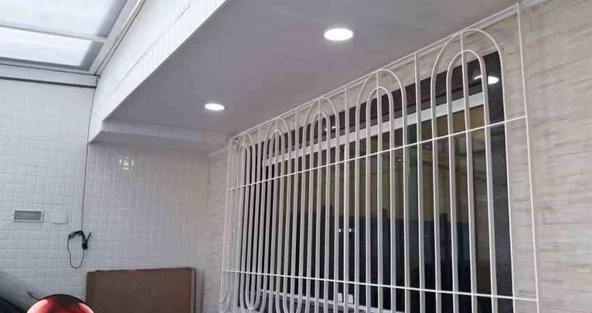 LINDO SOBRADO GEMINADO NA PONTE NOVA EM CUBATÃO - 3 DORMITÓRIOS.