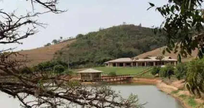 Fazenda à venda na Rua Augusto Martins de Oliveira, Santo Antônio, Caconde