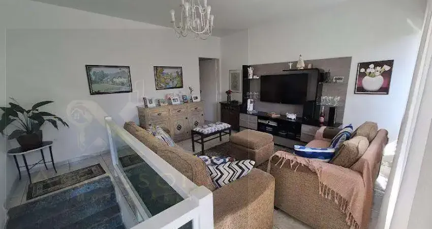 Casa / Sobrado para Venda em Embu das Artes, Jardim Vista Alegre, 7 dormitórios, 2 suítes, 7 banheiros, 1 vaga