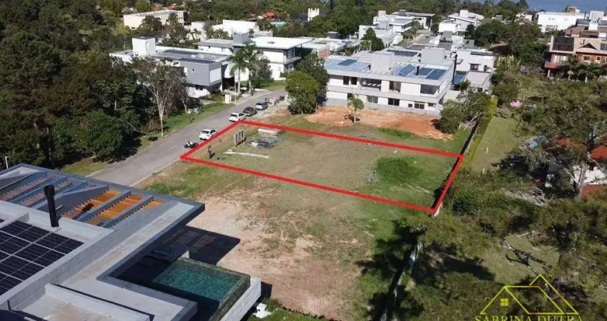 Terreno à venda, 762 m² por R$ 3.700.000,00 - Cacupé - Florianópolis/SC