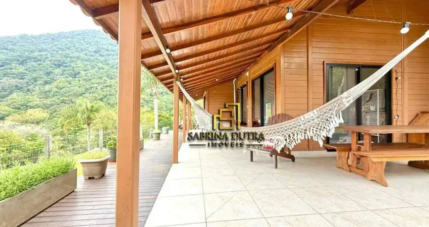 Sítio com 4 dormitórios à venda, 11000 m² por R$ 3.950.000,00 - Rio Vermelho - Florianópolis/SC