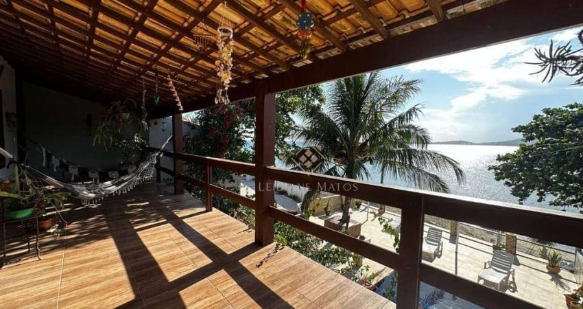 Casa com 3 dormitórios à venda na praia da Pitória, 332 m² por R$ 1.300.000 - Porto da Aldeia - São Pedro da Aldeia/RJ