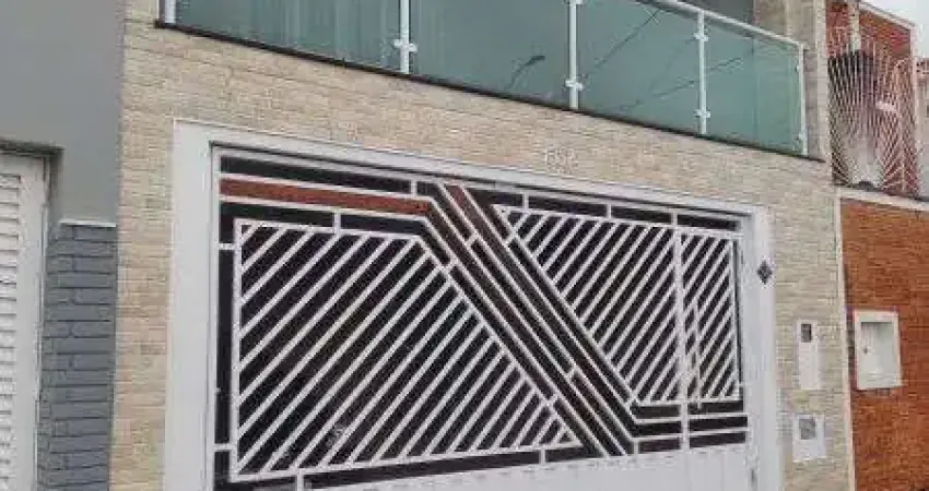 Linda casa com estado de nova para locação com otima localização.