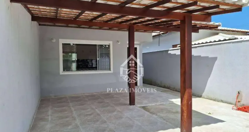 Casa com 3 dormitórios à venda, 72 m² por R$ 350.000,00 - Balneário São Pedro - São Pedro da Aldeia/RJ