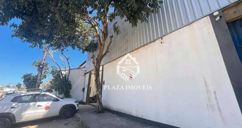 Galpão para alugar, 360 m² por R$ 8.583,33/mês - Balneário das Conchas - São Pedro da Aldeia/RJ