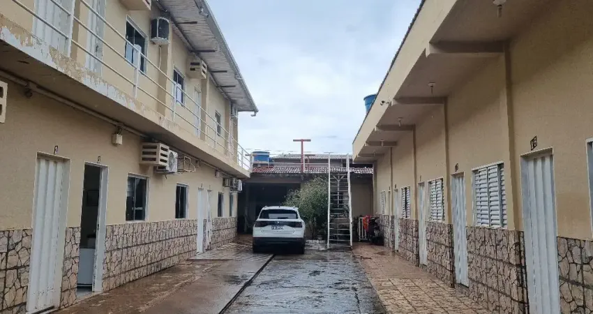 Excelente conjunto de kitinetes próximo Unic/Univag/ UFMT