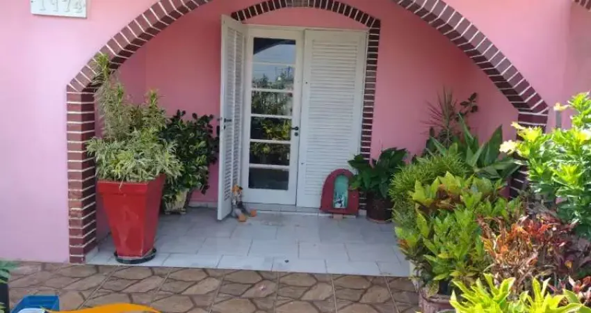 Casa com 7 quartos à venda no Centro, Cidreira 