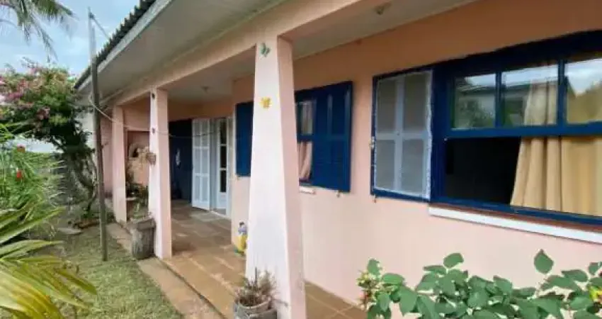 Casa com 5 quartos à venda no Centro, Cidreira
