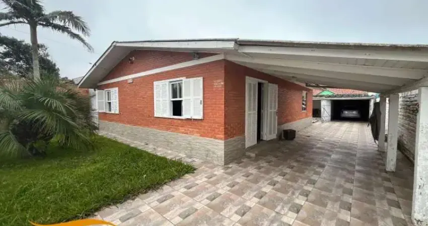 Ótima residência com anexo!!!! 04 dormitórios com suite!!!! bem no centro!!!!