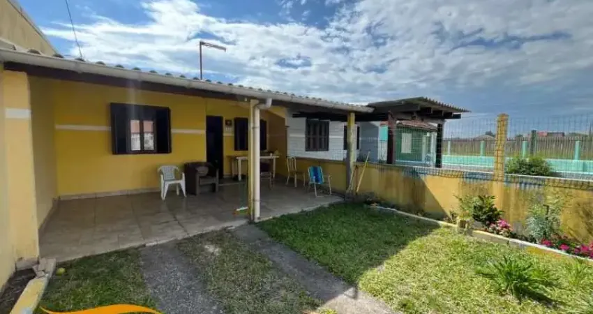 Casa com 2 quartos à venda no Centro, Cidreira