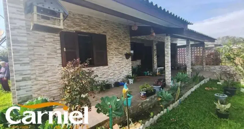 Maravilhosa residência c/anexo!!!! Localização privilegiada!!!!