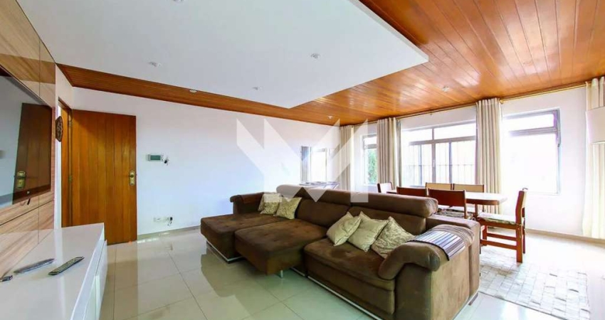 SOBRADO DE 207m² COM 3 SUÍTES PARA VENDA NA VILA MEDEIROS