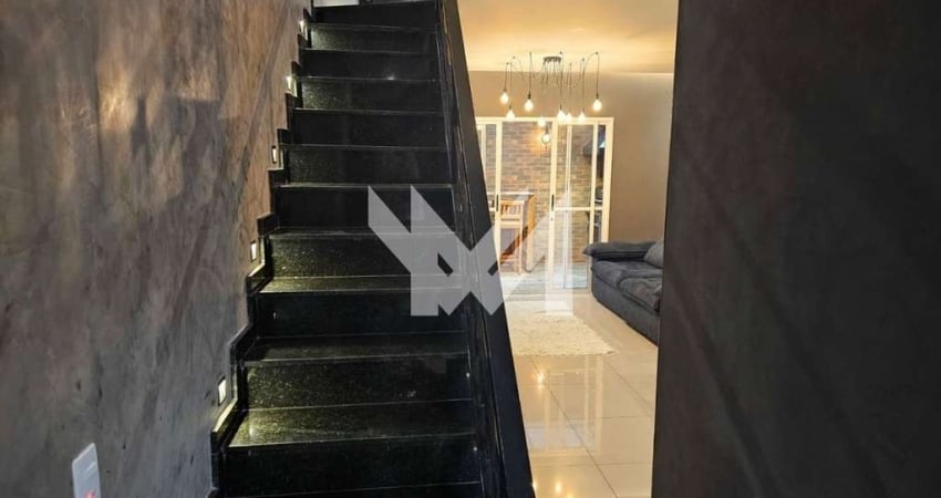Oportunidade de Compra Sobrado Residencial em condomínio Fechado - Vila Maria Alta