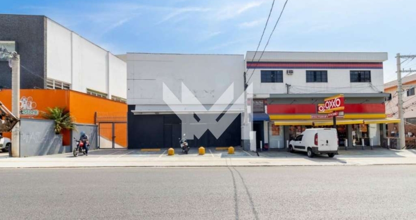 Prédio Comercial de 400 m² com 4 banheiros para locação - Imirim