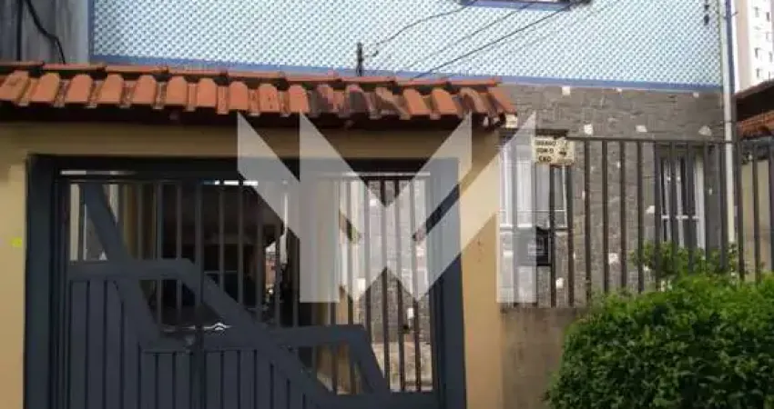 SOBRADO COM 3 QUARTOS E DUAS CASAS NOS FUNDOS PARA VENDA NA VILA MEDEIROS