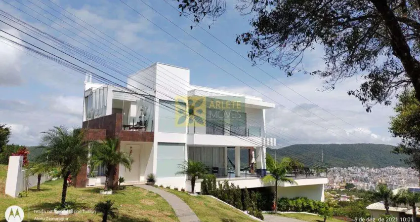 Casa com 4 quartos à venda na R VER MANOEL J DOS SANTOS, 974, Centro, Bombinhas