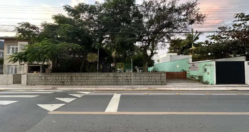 Casa com 8 quartos à venda na Avenida Senador Atílio Fontana, 1038, Balneário Perequê, Porto Belo