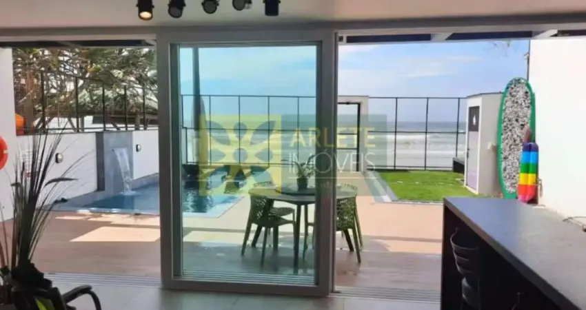 Casa com 7 quartos para alugar na Avenida Senador Atílio Fontana, 1026, Balneário Perequê, Porto Belo