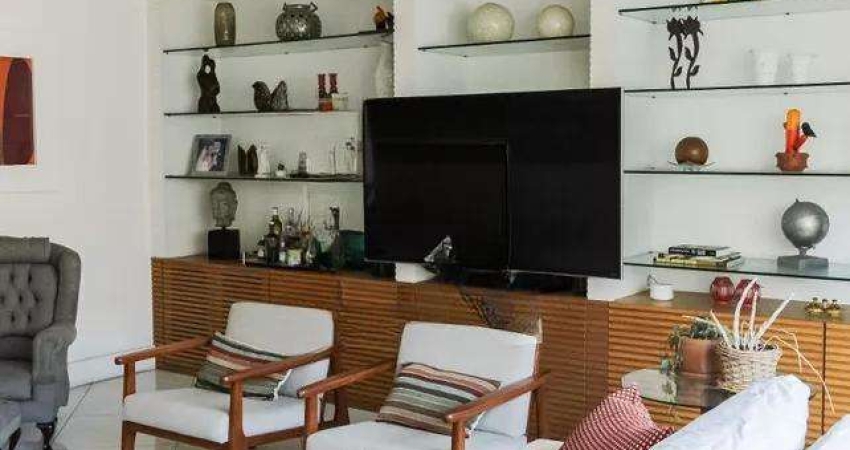 Apartamento para Venda em Rio de Janeiro, Copacabana, 4 dormitórios, 1 suíte, 4 banheiros, 1 vaga