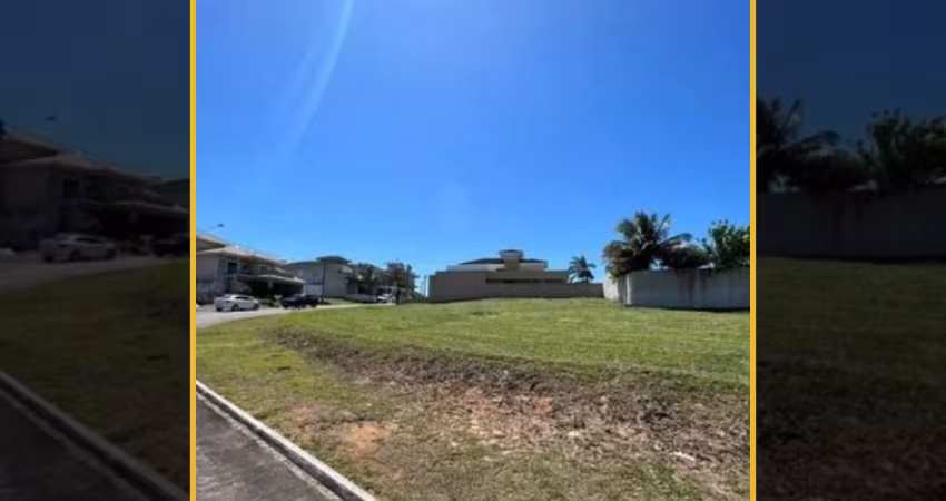 Terreno em condomínio fechado à venda no Lagoa, Macaé 