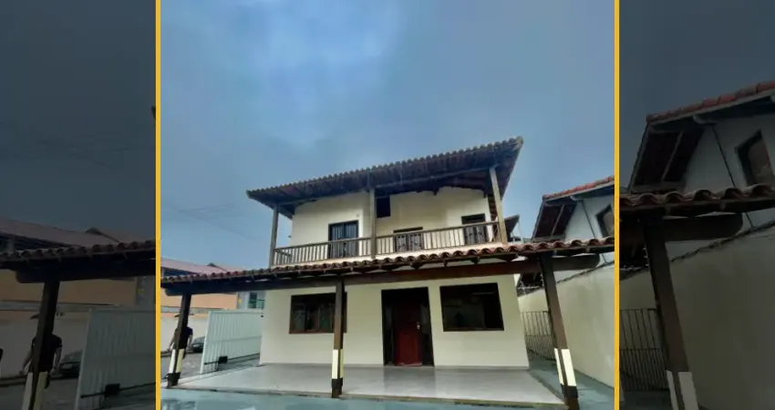 VENDO LINDA CASA COM 5 DORMITÓRIOS NO VISCONDE EM MACAÉ