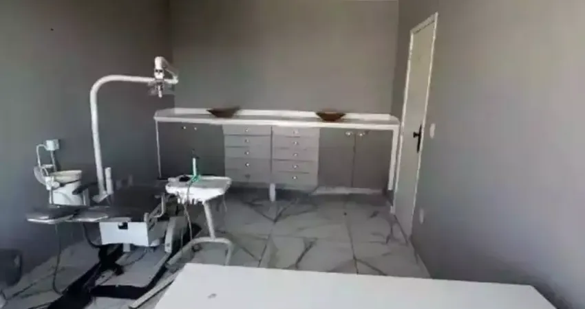 Sala comercial com 2 salas para alugar no Centro, Macaé 