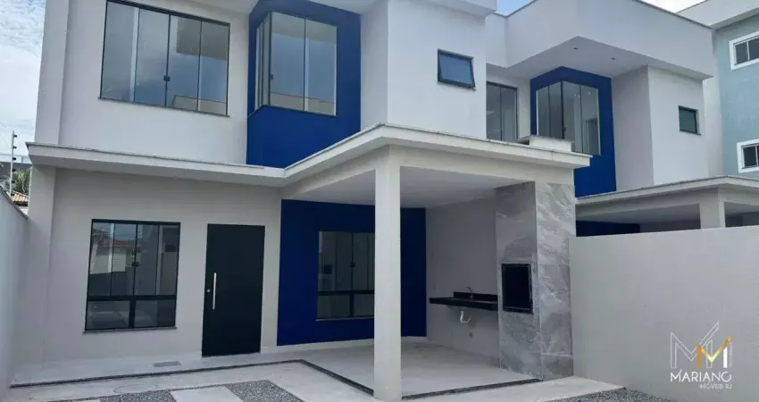 Vendo maravilhosa casa com 3 dormitórios em costa azul em rio das ostras