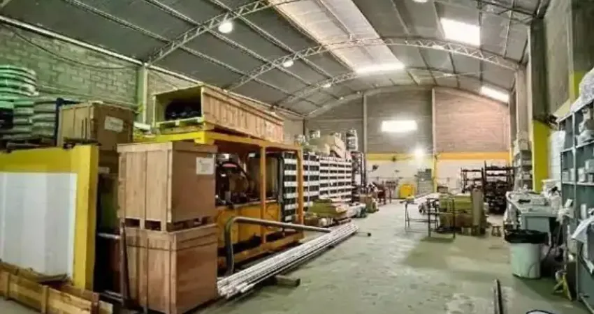 Vendo ótimo galpão de 450 mt no mar do norte em rio das ostras rj