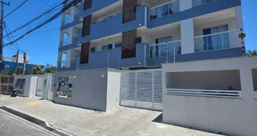 Alugo ótimo apartamento com 2 dormitórios no recreio em rio das ostras