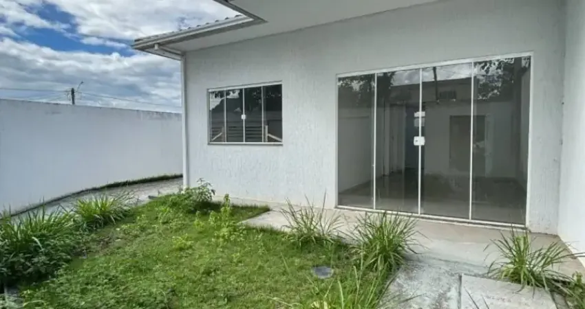 Vendo ótima casa com 2 dormitórios no maria turry em rio das ostras