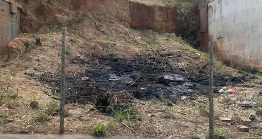 Terreno à venda no Nova Vila Bretas, Governador Valadares