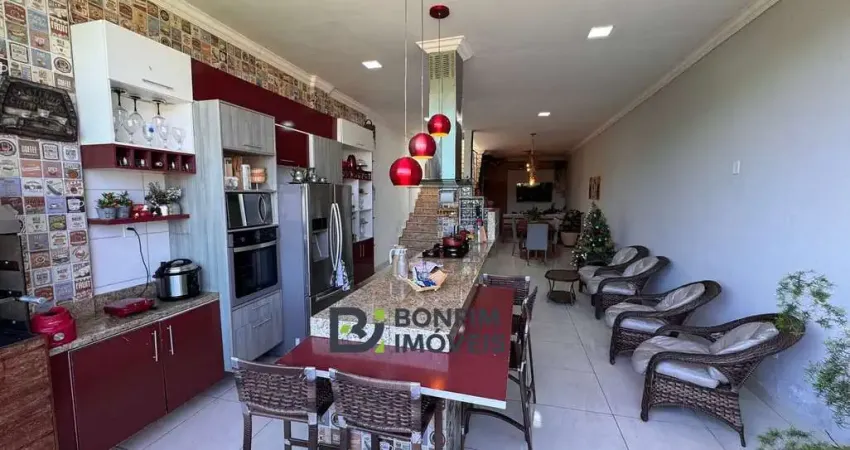 Casa com 4 quartos à venda na Cidade Nova, Governador Valadares