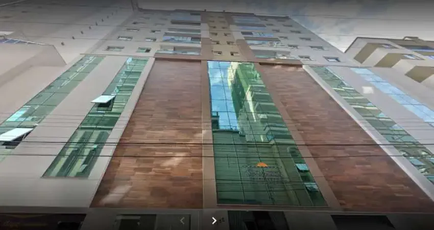 Apartamento com 3 quartos à venda na Rua 242, 305, Meia Praia, Itapema