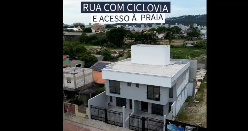 Casa com 3 quartos à venda na Rua Crispim, Bombas, Bombinhas