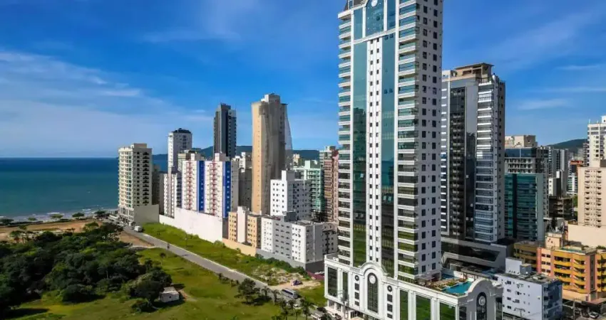 Apartamento com 4 quartos à venda na Rua 313, 313, Meia Praia, Itapema