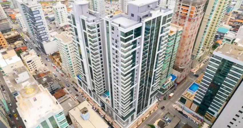 Apartamento com 4 quartos à venda na Rua 238 esquina segunda av, 336, Meia Praia, Itapema