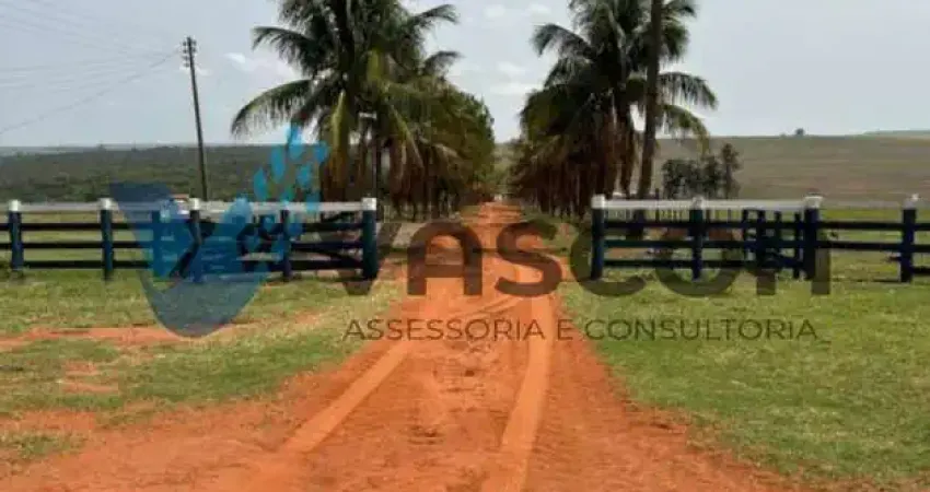 Fazenda à venda na Zona Rural, Echaporã